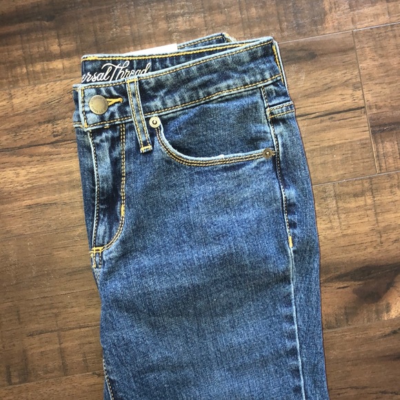Universal Thread High-Rise Skinny Bootcut Jeans - Picture 7 of 8